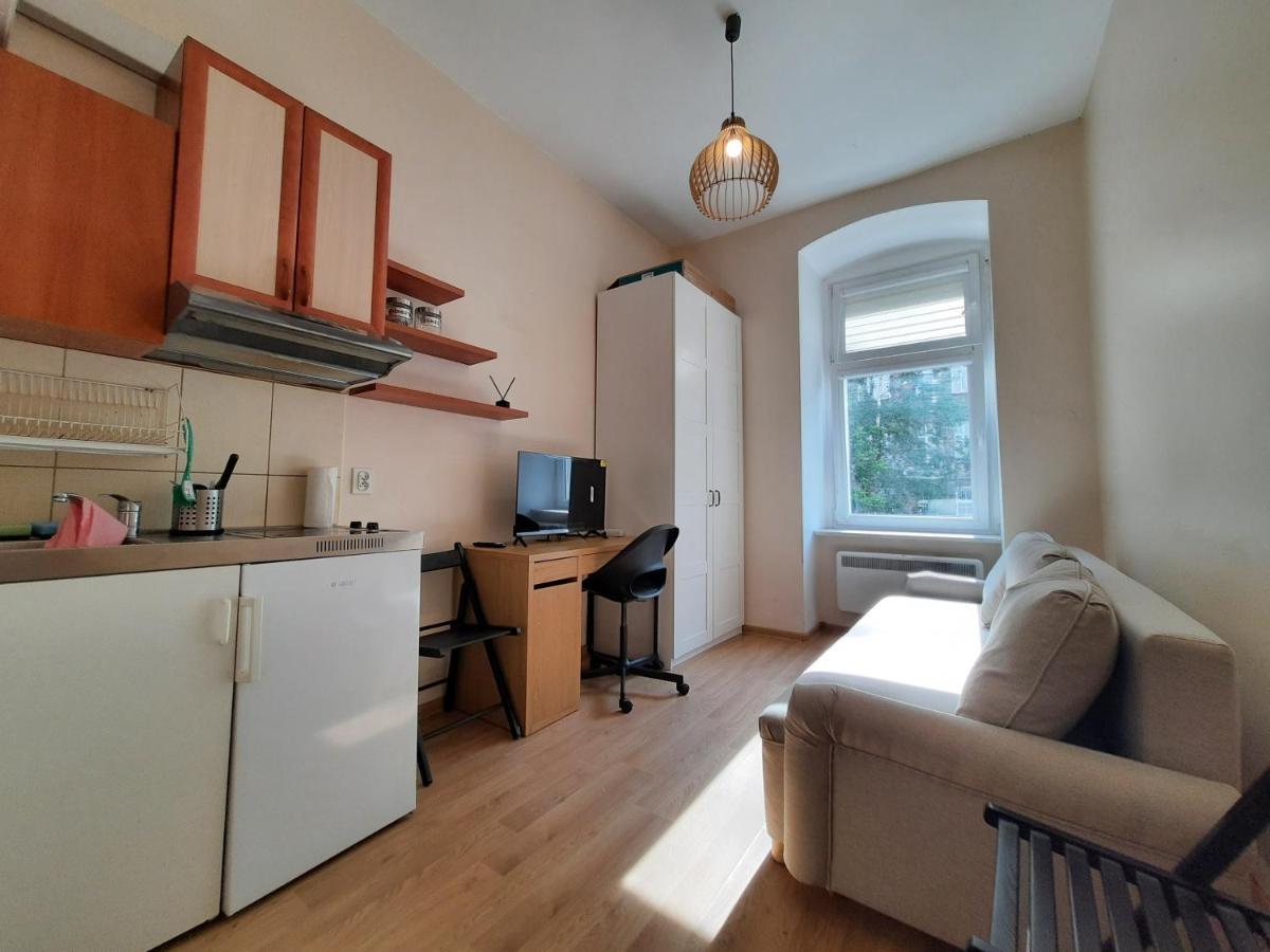Krotkoterminowy Kat Breslau Exterior foto